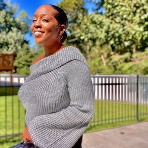 New with tags: Cropped Cowlneck Sweater in Heather Grey.